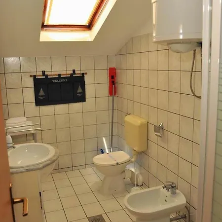 Anni-studio With Sea View Balcony A4 Apartamento Sutivan